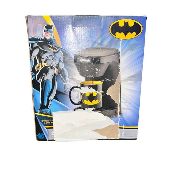Batman Single Serve Coffee Maker Black 12 Oz DC Comics Mug Included NIB - Picture 3 of 5